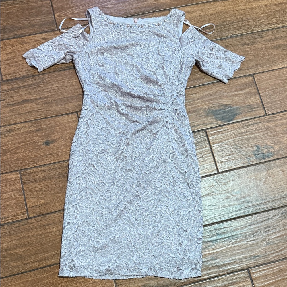 Jessica Howard Cold Shoulder Lace Midi Dress colors tan